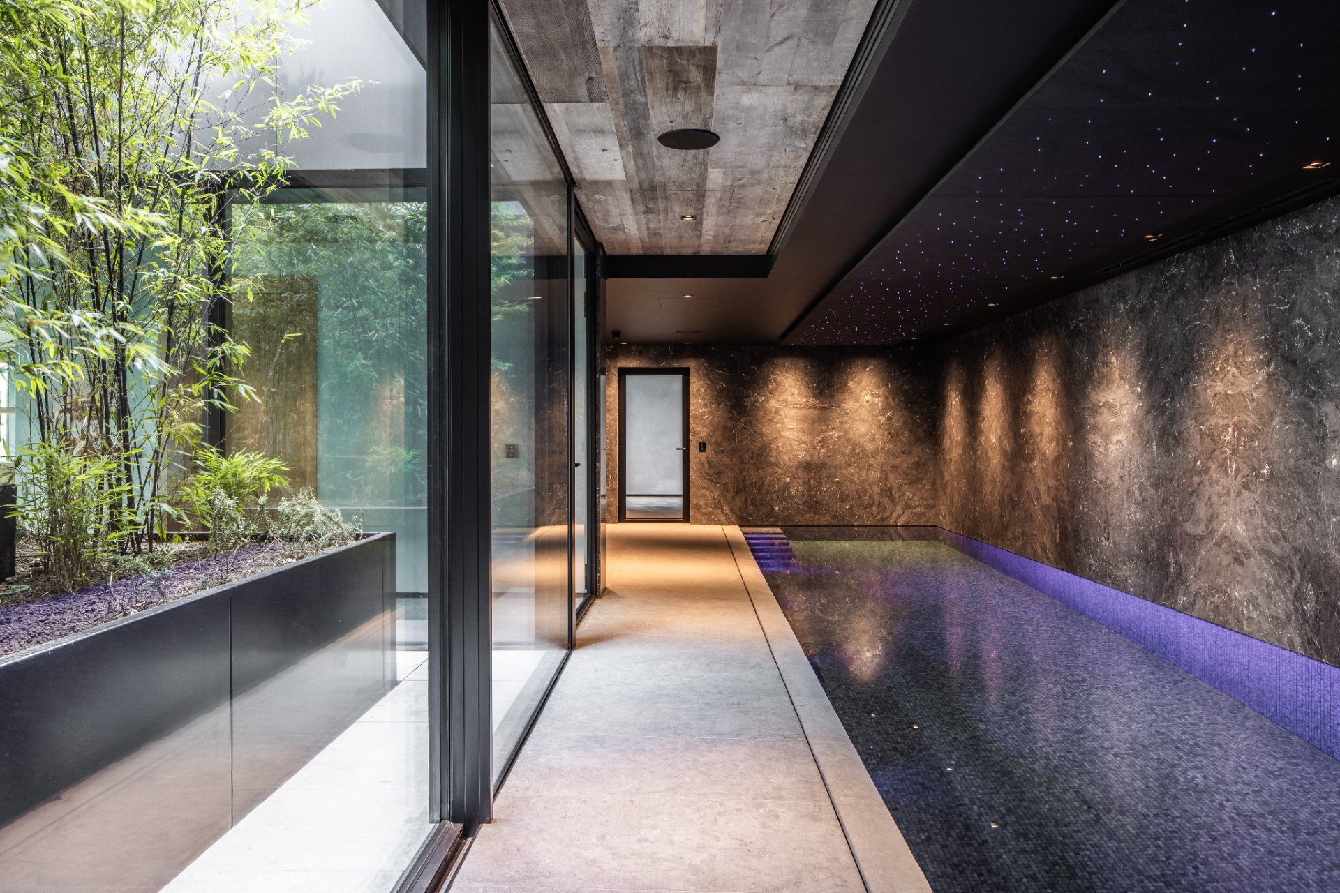 Andrea Vianello progettazione arredo in marmo e pietre 